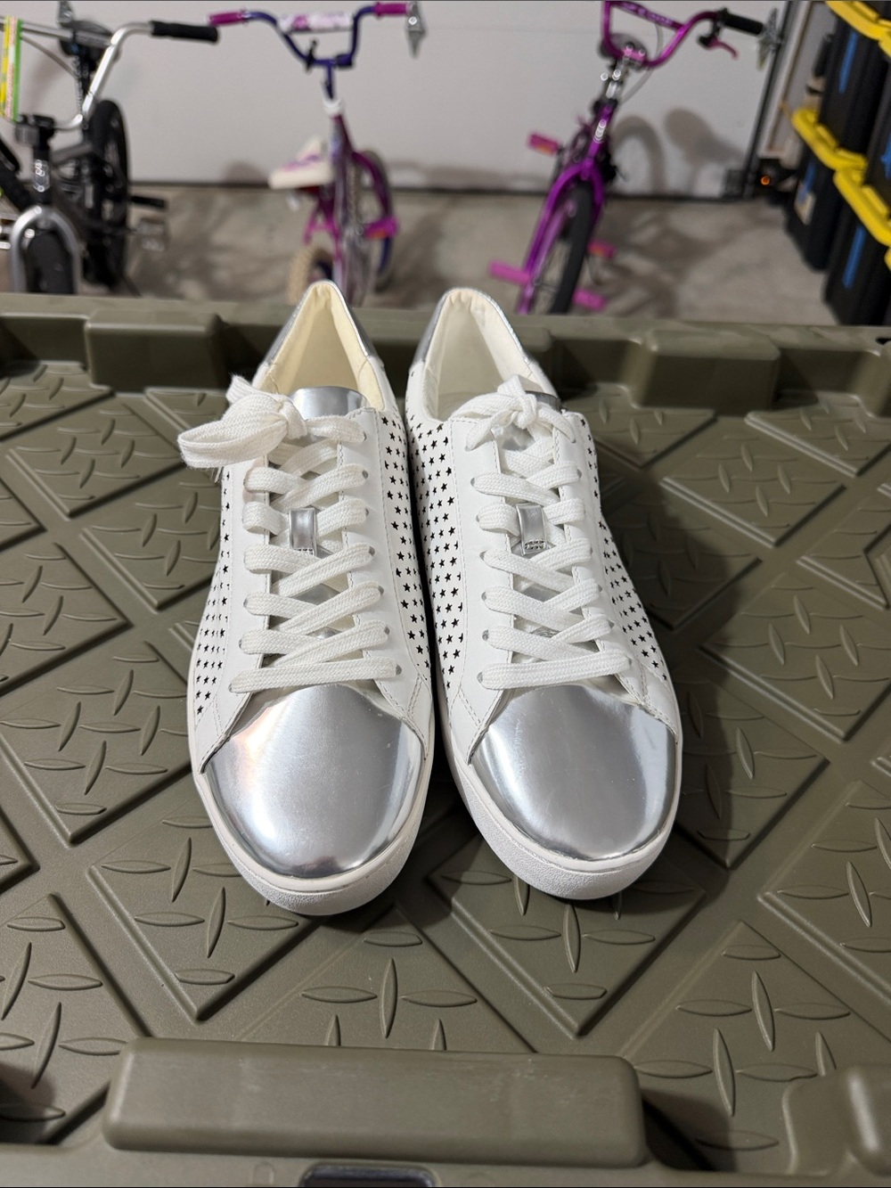 Michael Kors White Leather Sneakers with Silver Toe Caps